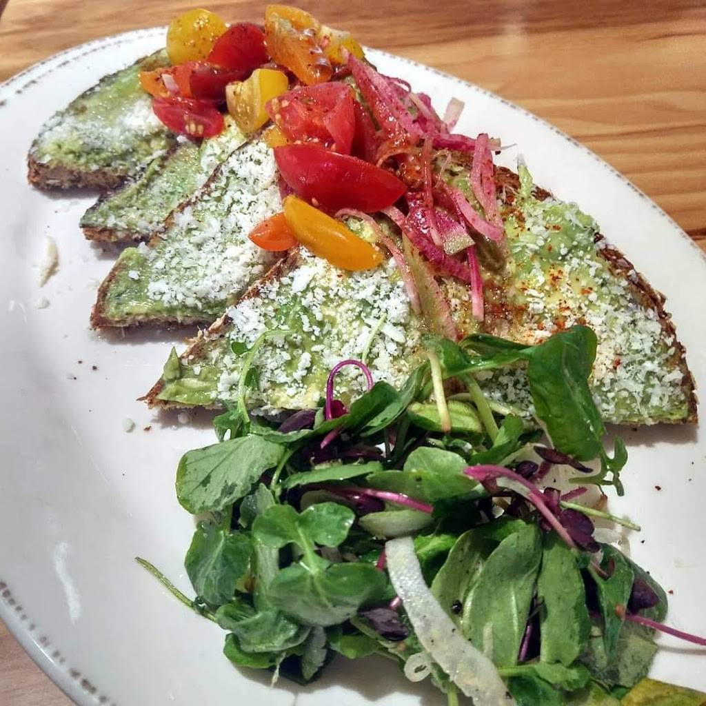 Overeasy | restaurant | 1914 Commerce St, Dallas, TX 75201, USA | 4693208998 OR +1 469-320-8998