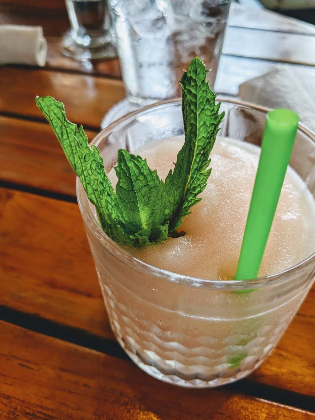 Little Nickel | restaurant | 4702 Forest Hill Ave, Richmond, VA 23225, USA | 8042308743 OR +1 804-230-8743