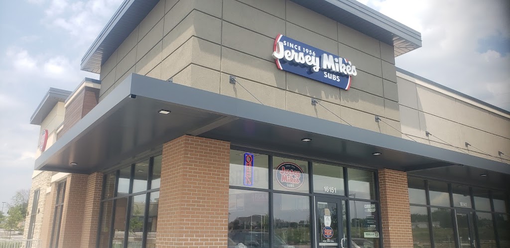 Jersey Mikes | restaurant | 16151 W 87th St, Lenexa, KS 66219, USA | 9139518100 OR +1 913-951-8100