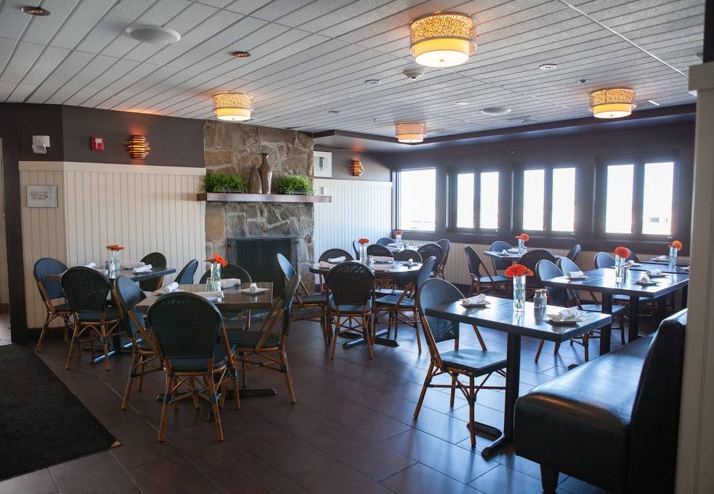 Port 305 | restaurant | 305 Victory Rd, Quincy, MA 02171, USA | 6173024447 OR +1 617-302-4447