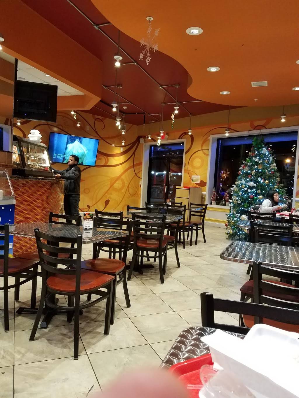 Cachapa Loka | restaurant | 129-131 Bloomfield Ave, Newark, NJ 07104, USA | 8622379400 OR +1 862-237-9400
