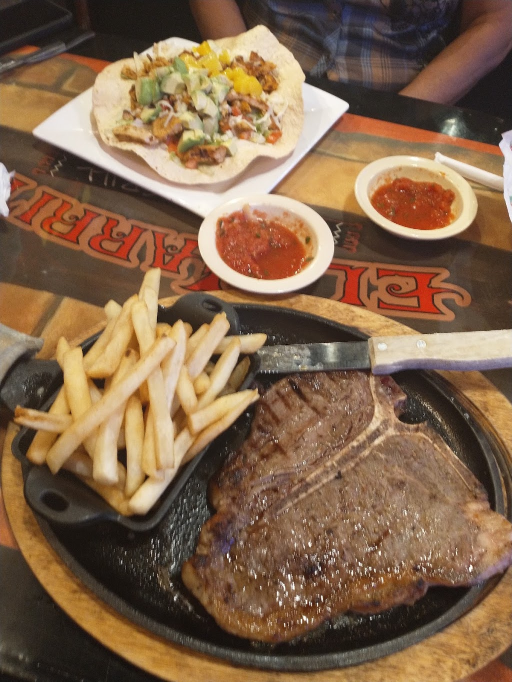 El Jarrito Mexican Grill | restaurant | 1101 Willow Glen Dr, Ruston, LA 71270, USA | 3184978455 OR +1 318-497-8455