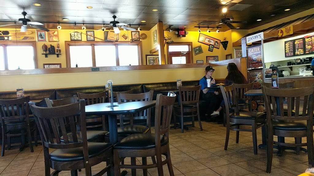 Zaxbys Chicken Fingers & Buffalo Wings | restaurant | 3710 SW Archer Rd, Gainesville, FL 32608, USA | 3523380555 OR +1 352-338-0555