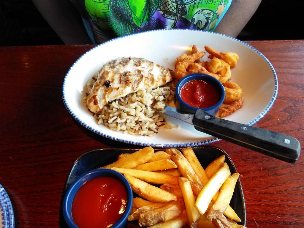 Red Lobster | restaurant | 3706 North Road 98, Lakeland, FL 33809, USA | 8638150774 OR +1 863-815-0774