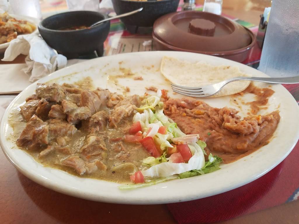 Chevos Mexican Restaurant | restaurant | 21749 CA-18, Apple Valley, CA 92307, USA | 7609612770 OR +1 760-961-2770