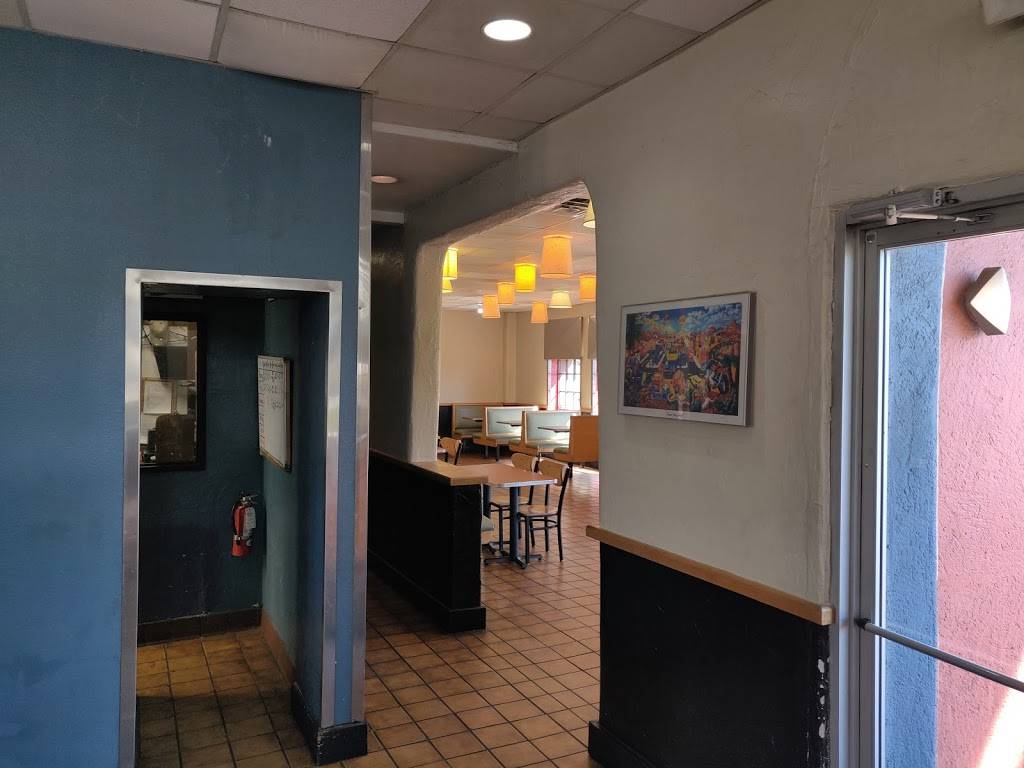 Taco Bueno | restaurant | 180 N Stemmons Fwy, Lewisville, TX 75067, USA | 9722214079 OR +1 972-221-4079