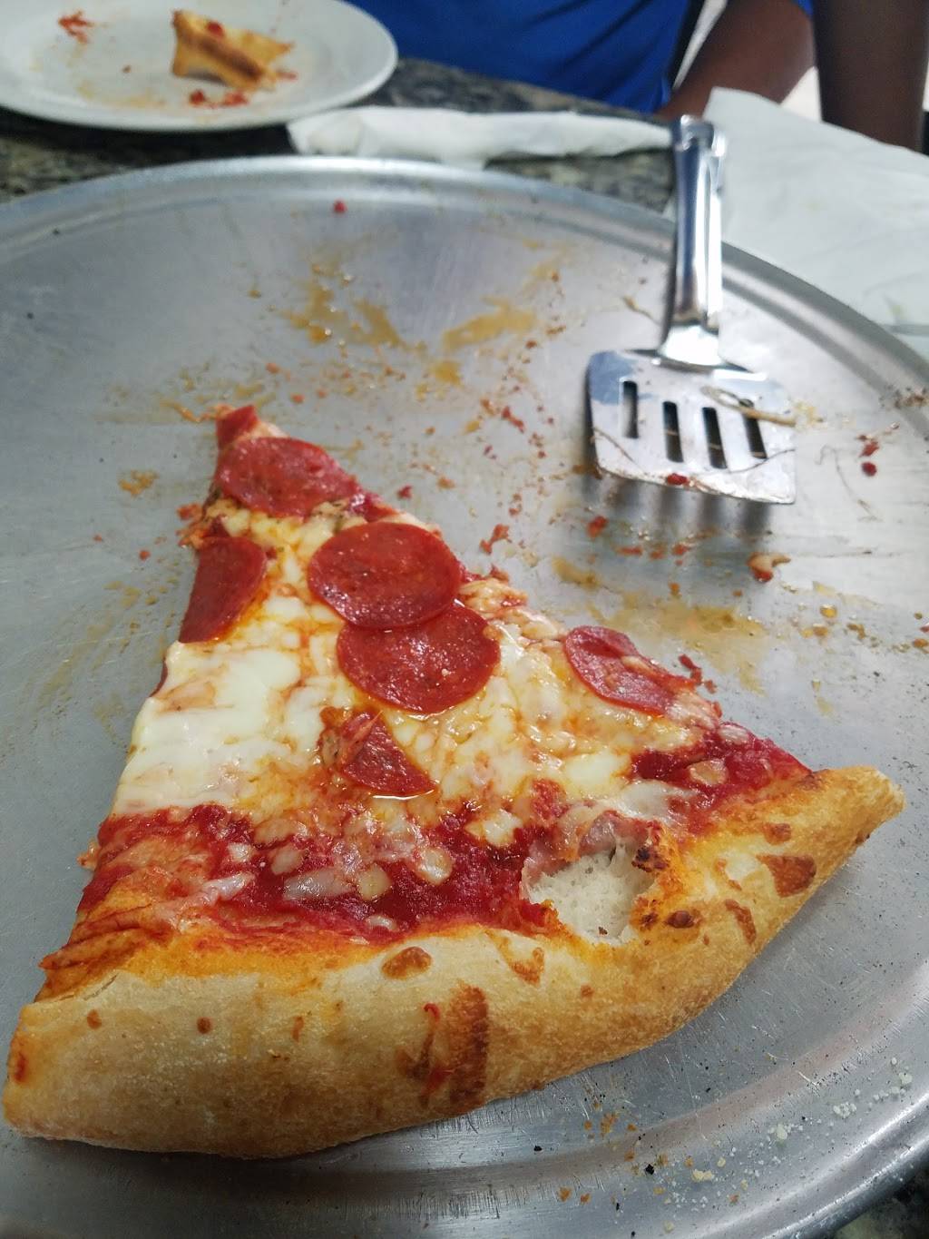 Verona Pizza and Italian Restaurant | restaurant | 5257 33rd St E, Bradenton, FL 34203, USA | 9417537008 OR +1 941-753-7008