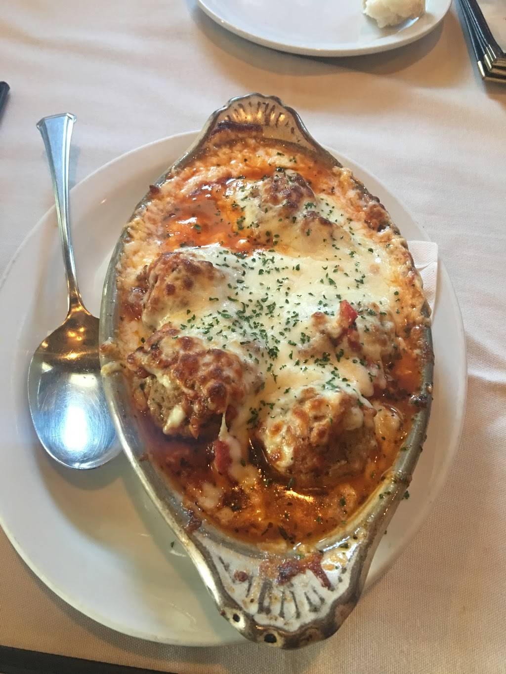 La Trattoria Italian Restaurant | restaurant | 201 N Madison Ave, Greenwood, IN 46142, USA | 3178590487 OR +1 317-859-0487