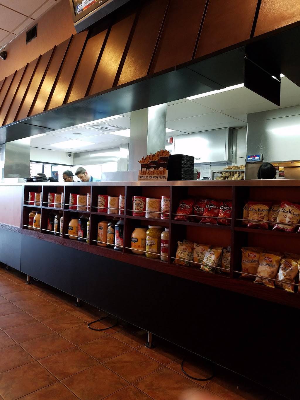 Penn Station East Coast Subs | meal takeaway | 4416 Red Bank Rd, Cincinnati, OH 45227, USA | 5135617366 OR +1 513-561-7366