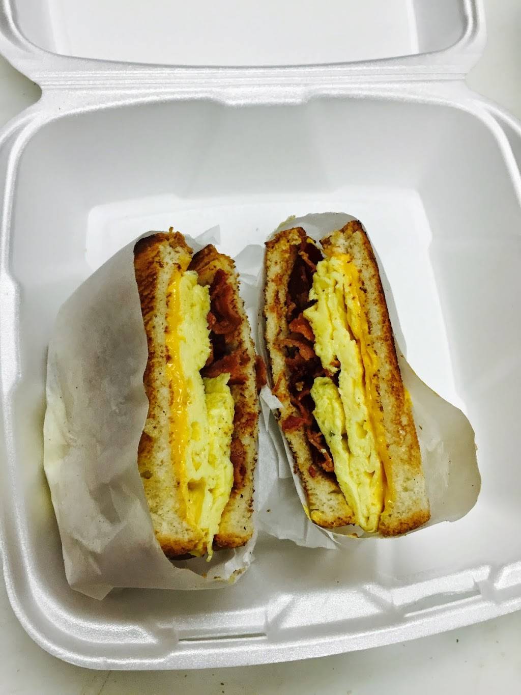 Michael Ds Cafe & Catering Inc. | restaurant | 593 Los Angeles Ave, Moorpark, CA 93021, USA | 8055171100 OR +1 805-517-1100