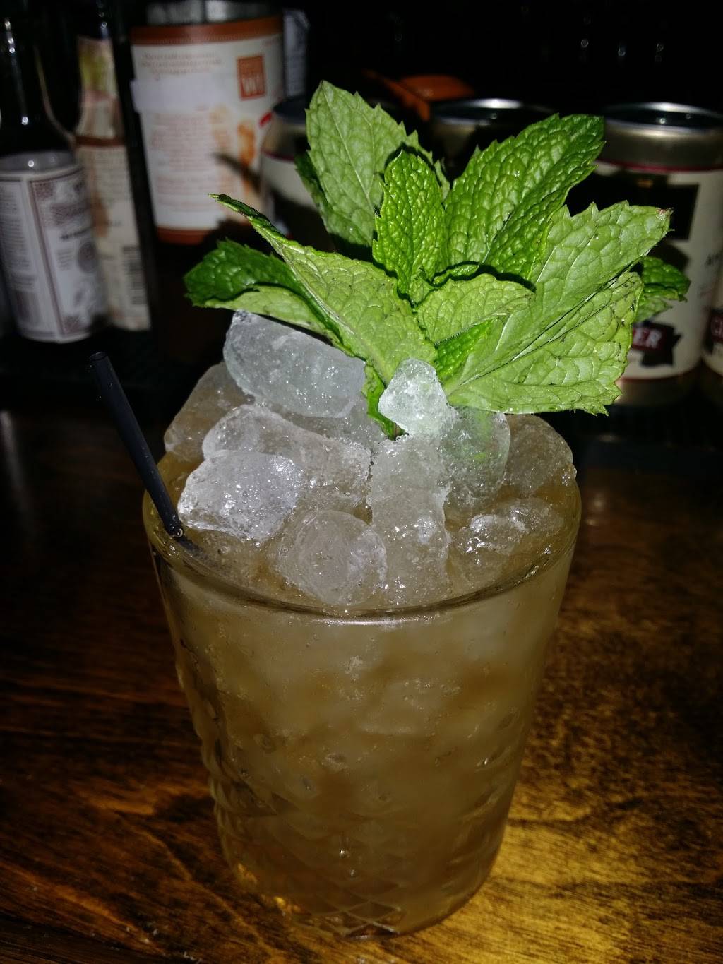 Lucky Joes Tosa | restaurant | 1427 Underwood Ave, Wauwatosa, WI 53213, USA | 4142699981 OR +1 414-269-9981