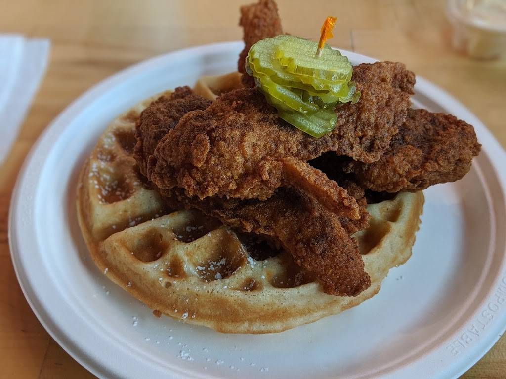 24 Hot Chicken & Waffle Bar - Nashville Hot Chicken Full Bar | restaurant | 1885 Dallas Pkwy, Plano, TX 75093, USA | 9729822707 OR +1 972-982-2707