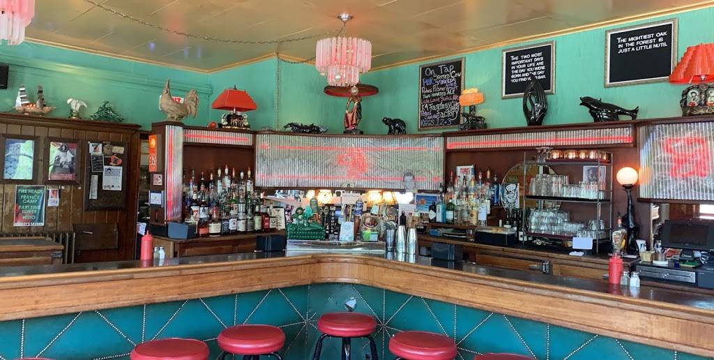 Mickeys Tavern | restaurant | 1524 Williamson St, Madison, WI 53703, USA | 6082519964 OR +1 608-251-9964