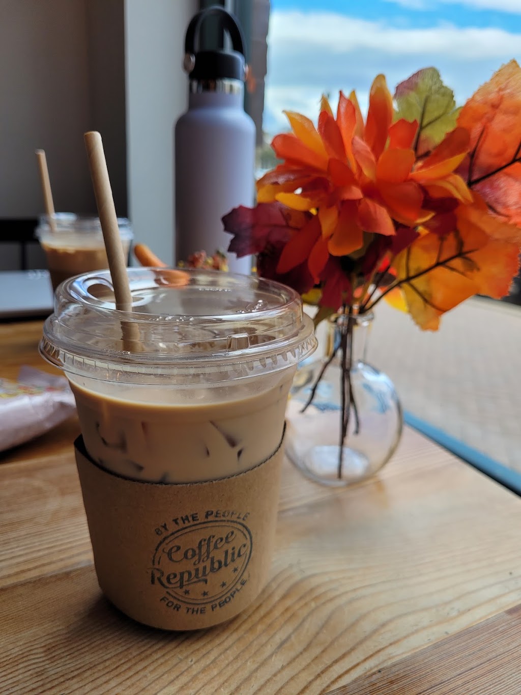 Coffee Republic | cafe | 801 Pleasant Dr #100, Rockville, MD 20850, USA | 2403473782 OR +1 240-347-3782