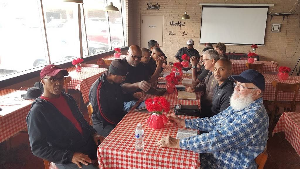 Sunday Morning Catfish and More | restaurant | 1038 Pioneer Rd, Mesquite, TX 75149, USA | 2149946476 OR +1 214-994-6476