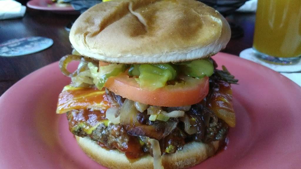 Illinois Bar & Grill | restaurant | 1131 State St, Lemont, IL 60439, USA | 6302570666 OR +1 630-257-0666