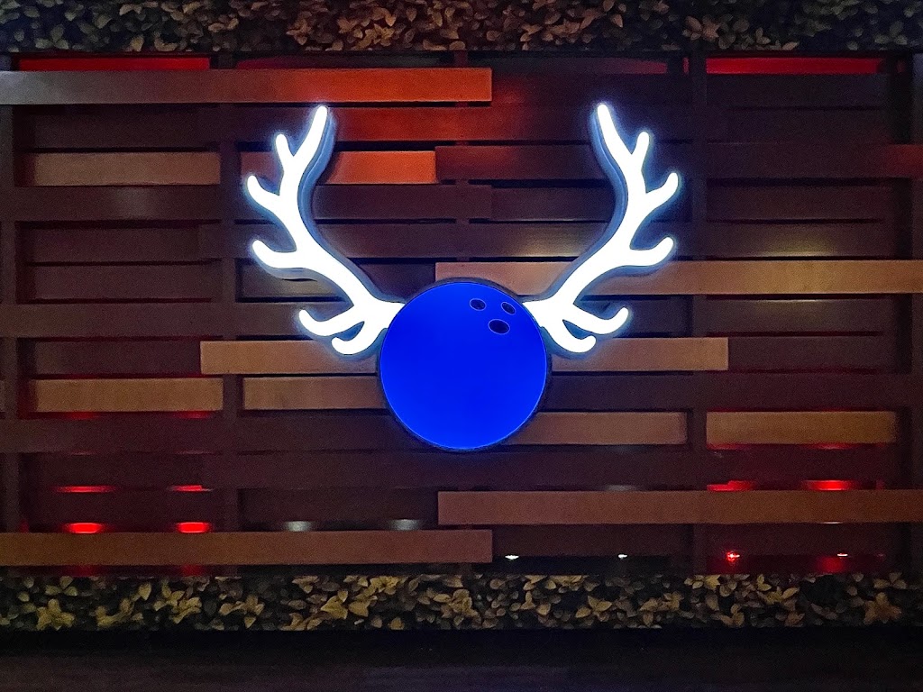 Bowlero Pasadena | restaurant | 3545 E Foothill Blvd, Pasadena, CA 91107, USA | 6263518858 OR +1 626-351-8858