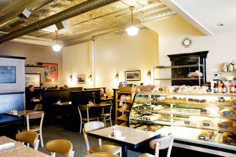 Blue Heron Cafe | restaurant | 304 N Mitchell St, Cadillac, MI 49601, USA | 2317755461 OR +1 231-775-5461