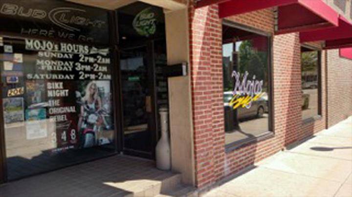 Mojos Bar | restaurant | 206 N Howard St, Indianola, IA 50125, USA | 5159625917 OR +1 515-962-5917