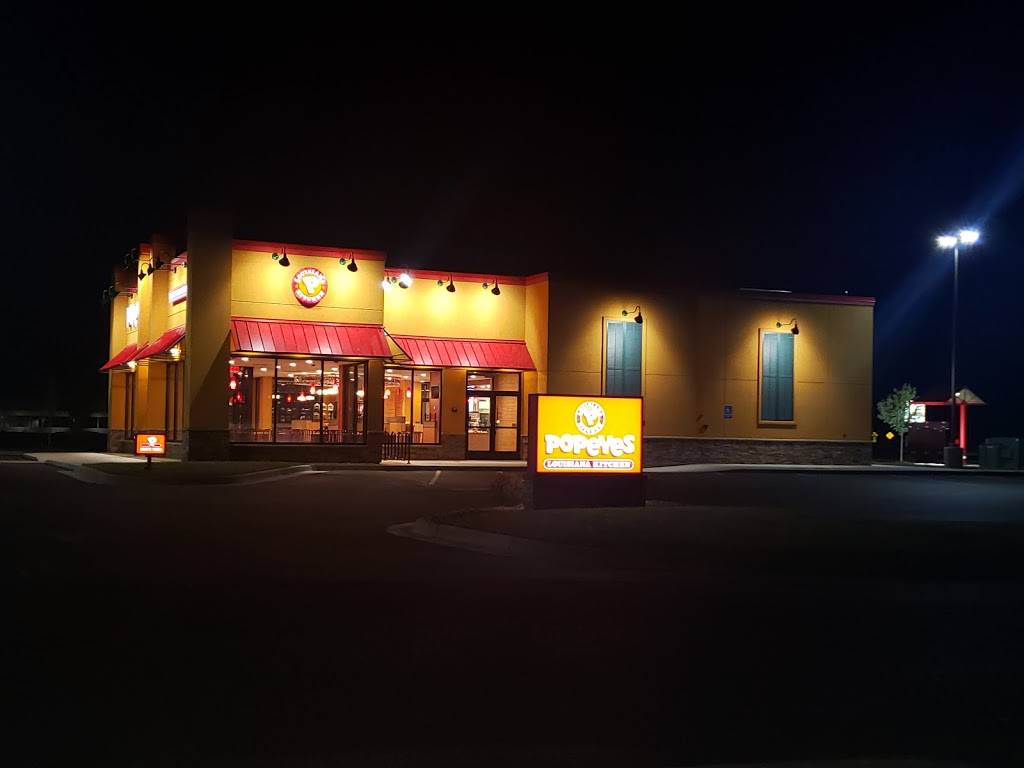Popeyes Louisiana Kitchen | restaurant | 5448 Division Ave S Se, Kentwood, MI 49548, USA | 6162783958 OR +1 616-278-3958