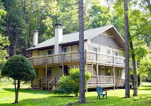 Slide Mountain Forest House | restaurant | 805 Oliverea Rd, Big Indian, NY 12410, USA | 8452545365 OR +1 845-254-5365