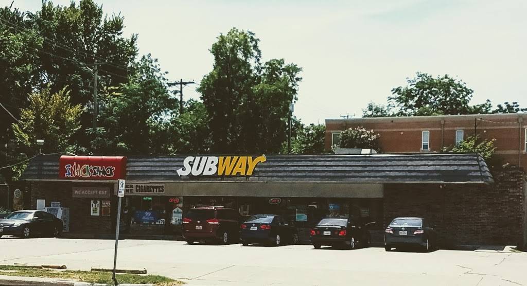 Subway | restaurant | 1200 8th Ave, Fort Worth, TX 76104, USA | 8179248332 OR +1 817-924-8332