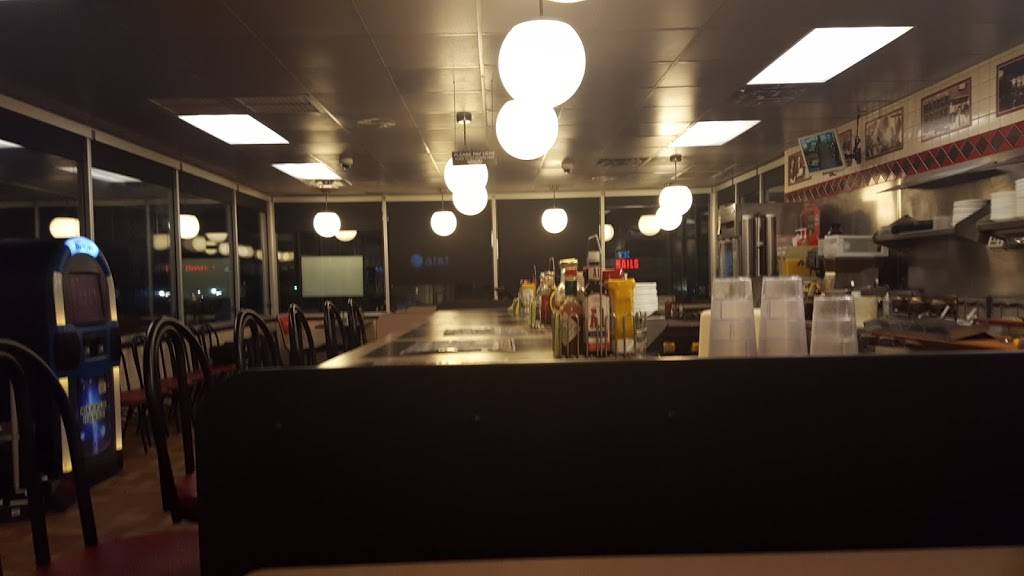 Waffle House | meal takeaway | 103 Stekoia Ln, Knoxville, TN 37912, USA | 8658590130 OR +1 865-859-0130