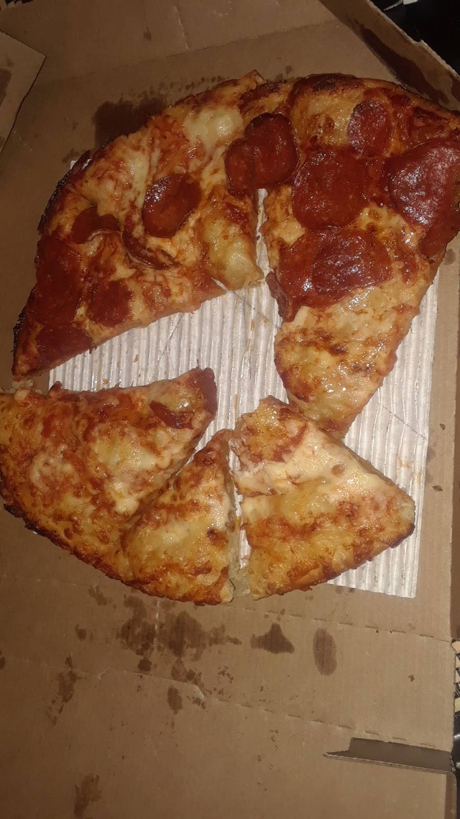 Dominos Pizza | meal delivery | 552 W Layton Ave, Milwaukee, WI 53207, USA | 4145334000 OR +1 414-533-4000