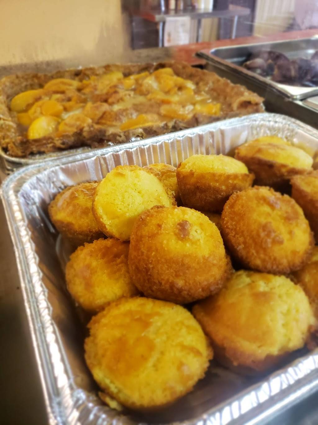 The Good Life Soul Food Cafe | restaurant | 3911, 11142 S Halsted St, Chicago, IL 60628, USA | 7732645433 OR +1 773-264-5433