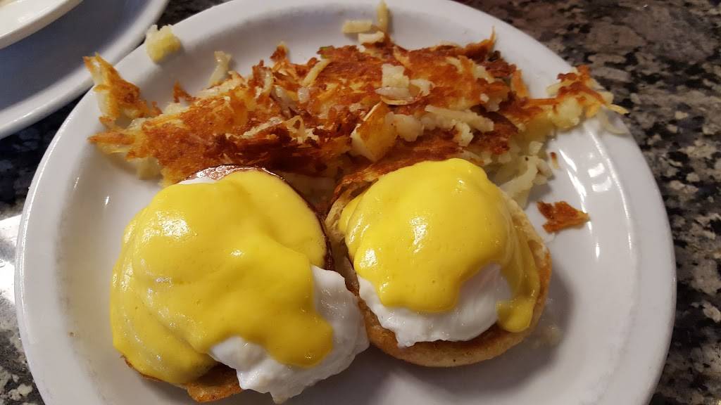 The Omelette House | restaurant | 66 El Camino Real, San Carlos, CA 94070, USA | 6505934773 OR +1 650-593-4773