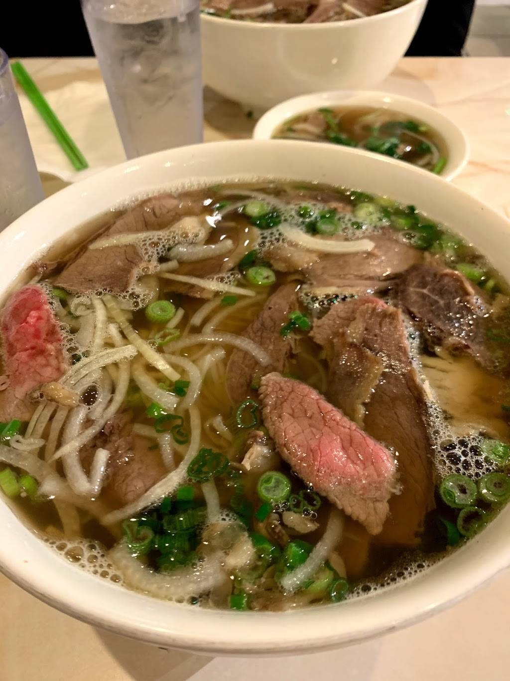 Pho Ve Dem Restaurant | restaurant | 13030 Bellaire Blvd D, Houston, TX 77072, USA | 2819830599 OR +1 281-983-0599
