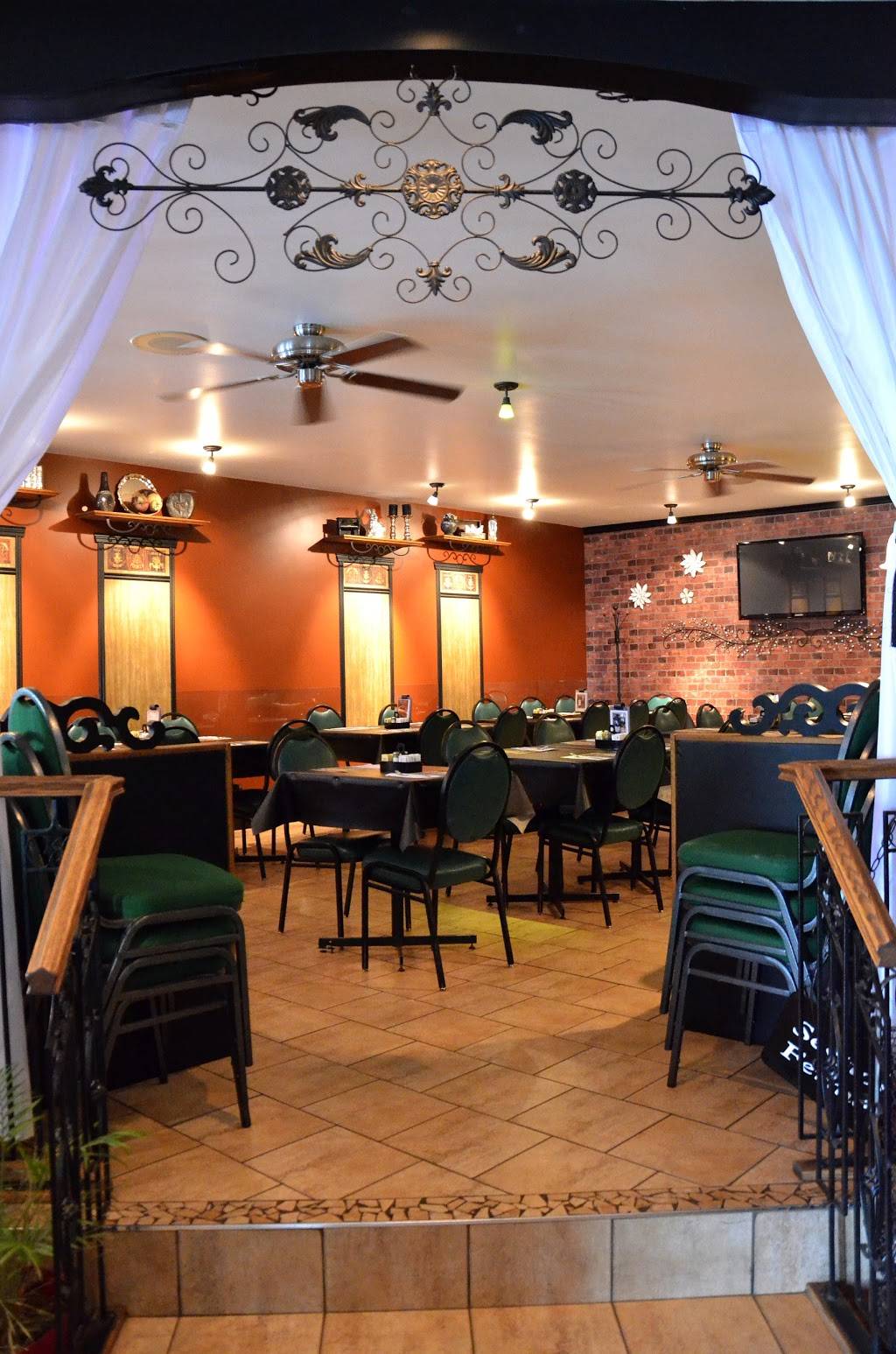 Restaurant Des 3 Etoiles | restaurant | 485 Rue Saint Louis, Saint-Cyrille-de-Wendover, QC J1Z 1S2, Canada | 8193975424 OR +1 819-397-5424