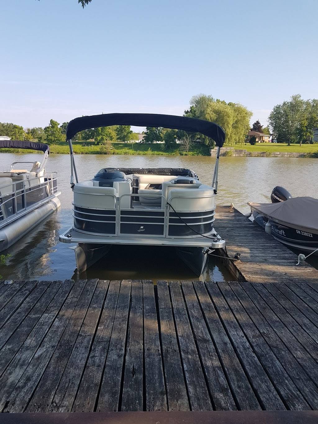 Grand River Marina & Cafe | restaurant | 7336 Rainham rd, Dunnville, ON N1A 1Z3, Canada | 6475889032 OR +1 647-588-9032