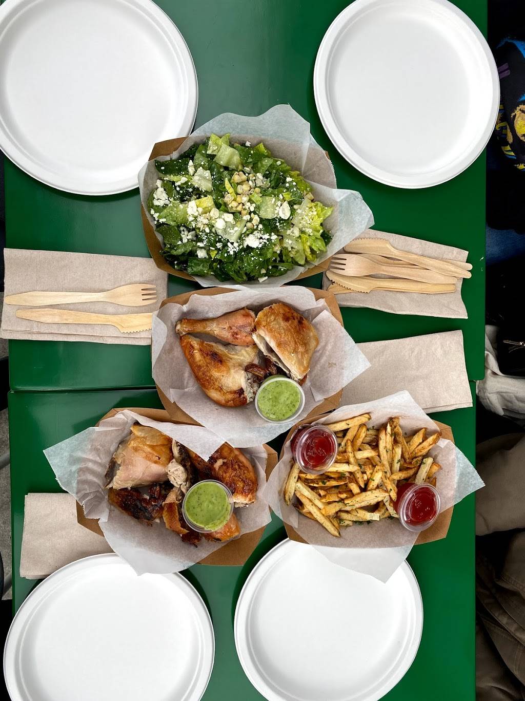 Totem Poultry | restaurant | 7454 1/2 Beverly Blvd, Los Angeles, CA 90036, USA | 3232723474 OR +1 323-272-3474