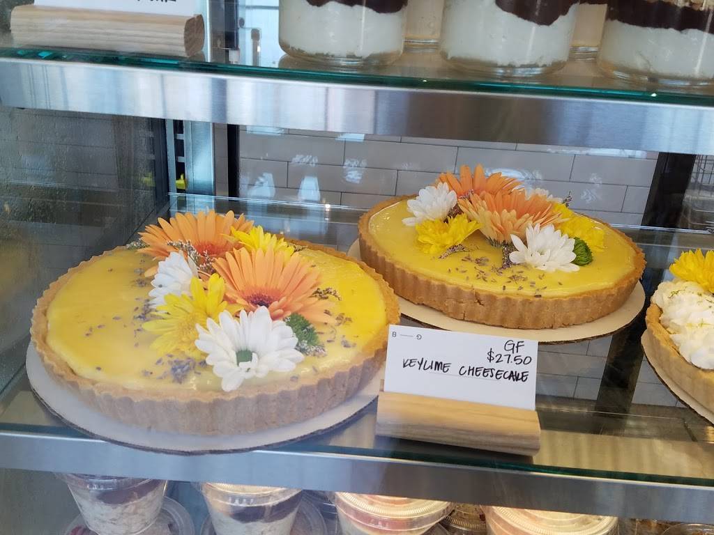 Billies Grocery | restaurant | 3216 Gillham Plaza Suite 100, Kansas City, MO 64109, USA | 8166834401 OR +1 816-683-4401