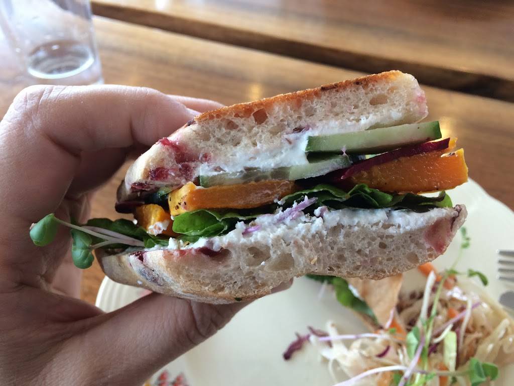 BE Catering, Luncheonette & Take-Home Meals | meal takeaway | 356 Charlotte St, Peterborough, ON K9J 2W2, Canada | 7057501265 OR +1 705-750-1265