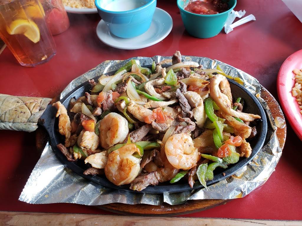 La Fiesta Grille | restaurant | 316 W Spring St, Monroe, GA 30655, USA | 7702670741 OR +1 770-267-0741