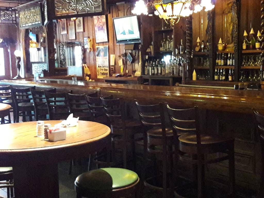 Gullivers Pizza | meal takeaway | 2727 Howard St, Chicago, IL 60645, USA | 7733382166 OR +1 773-338-2166