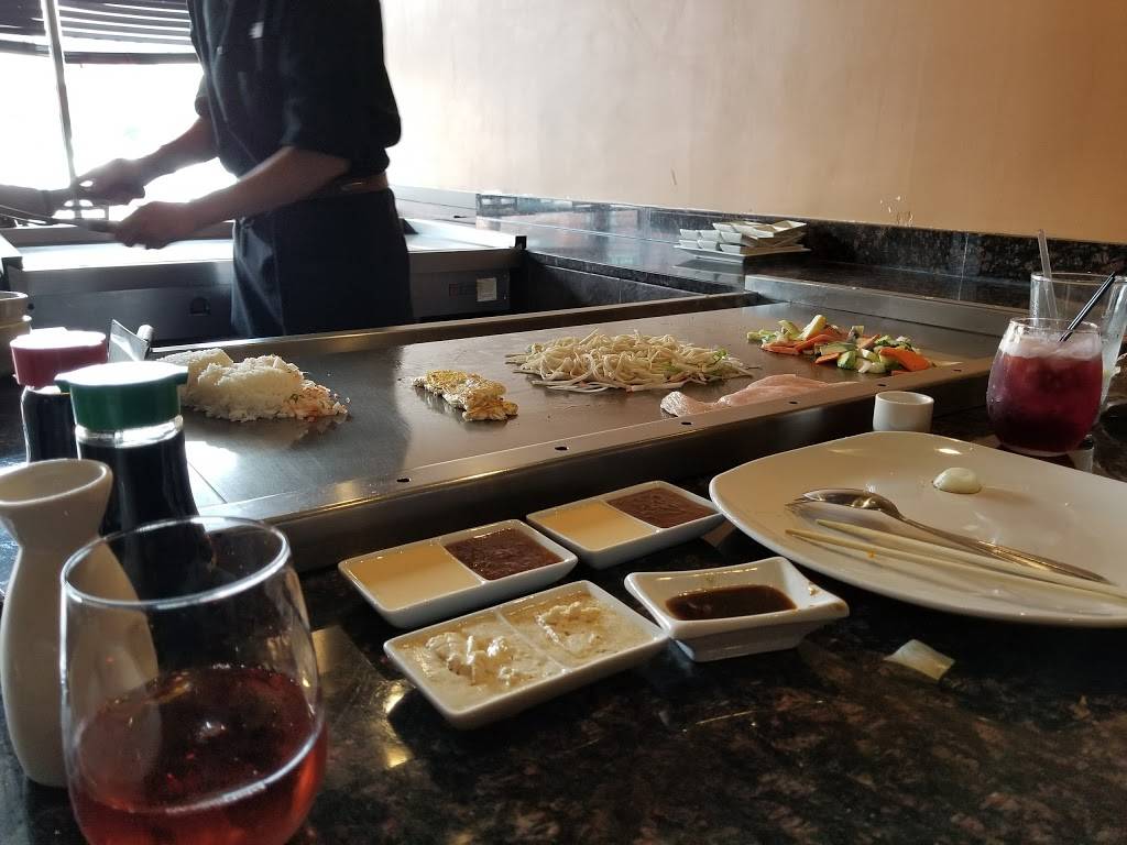 Hibachi House Grill & Bar | restaurant | 335 S Main St, Rochester, MI 48307, USA | 2482666055 OR +1 248-266-6055