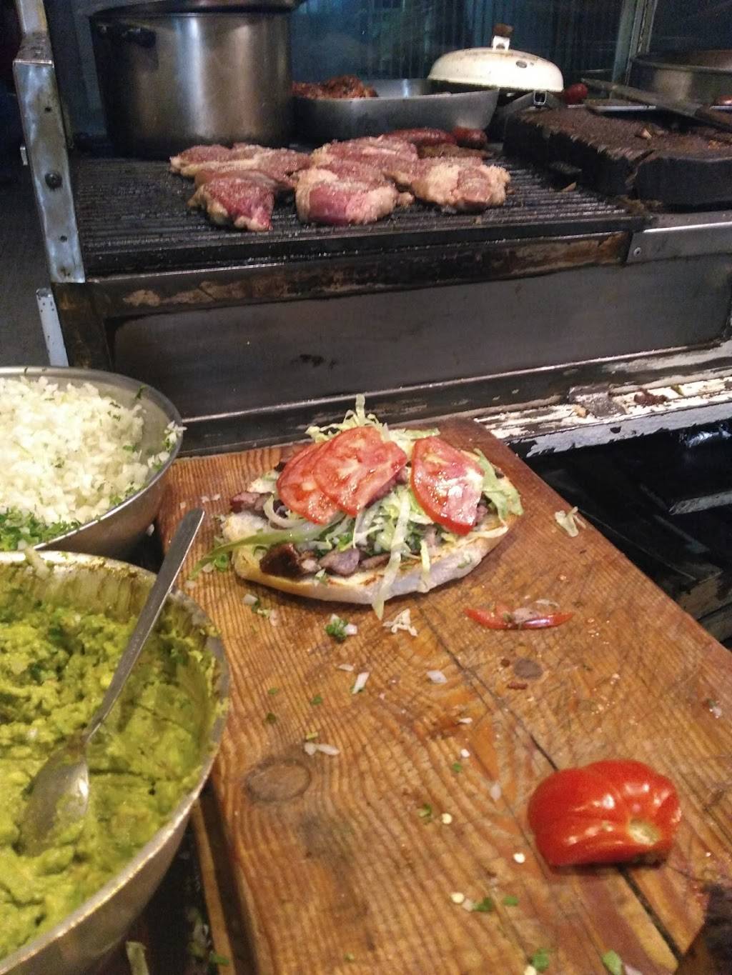 Tacos El Rincon Del Taco. | restaurant | Calle D 317, Roberto de la Madrid, Tijuana, B.C., Mexico | 016643294109 OR +52 664 329 4109