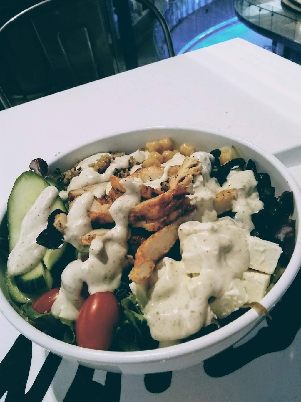 Cultures | restaurant | 5401 Boulevard des Galeries, Québec, QC G2K 1N4, Canada | 4186239055 OR +1 418-623-9055