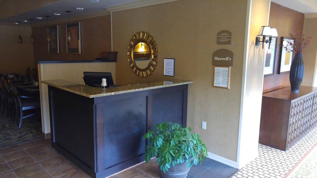 Maxwells | restaurant | 340 Racetrack Rd, Washington, PA 15301, USA | 7242226200 OR +1 724-222-6200