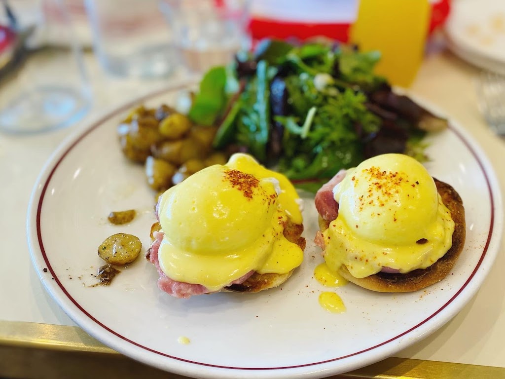 Moulin Bouillon | restaurant | 1000 Bristol St N, Newport Beach, CA 92660, USA | 9494189545 OR +1 949-418-9545