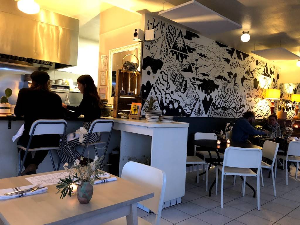 La Copine | cafe | 848 Old Woman Springs Rd, Yucca Valley, CA 92284, USA | 7602898537 OR +1 760-289-8537