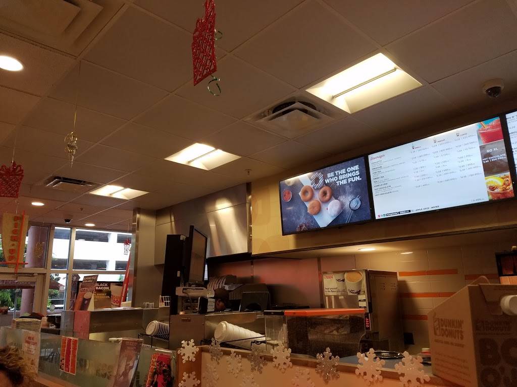 Dunkin | bakery | 1050 NW 14th St, Miami, FL 33136, USA | 3054283710 OR +1 305-428-3710