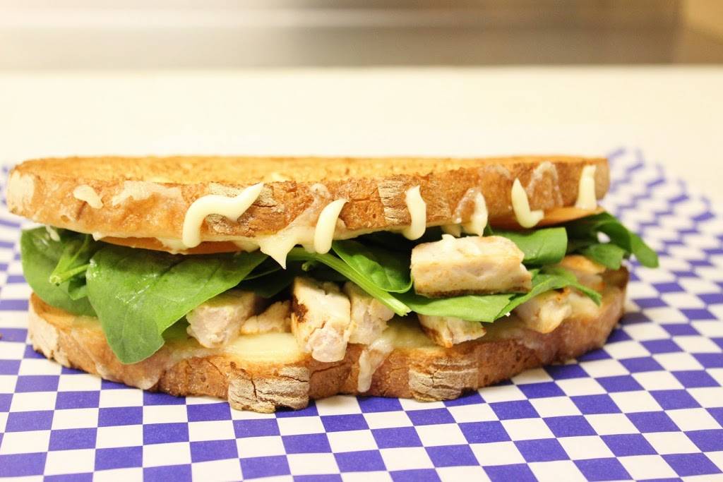 Reys Cafe | cafe | 6800 W Brown Deer Rd, Milwaukee, WI 53223, USA | 4143556161 OR +1 414-355-6161