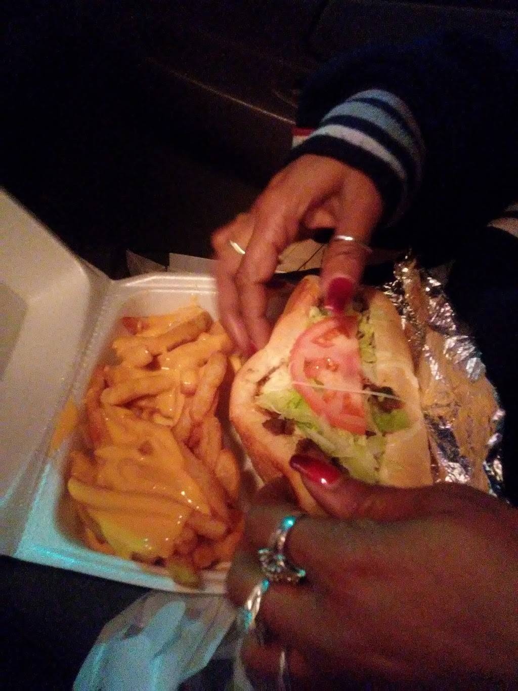 Sherman Steak & Lemonade Food mart | restaurant | 3637 E 38th St, Indianapolis, IN 46218, USA | 3175475555 OR +1 317-547-5555