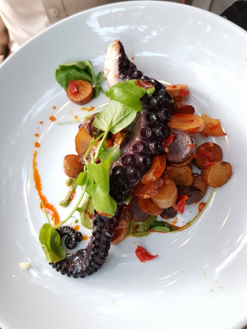 Laurel Hardware | restaurant | 7984 Santa Monica Blvd, West Hollywood, CA 90046, USA | 3236566070 OR +1 323-656-6070