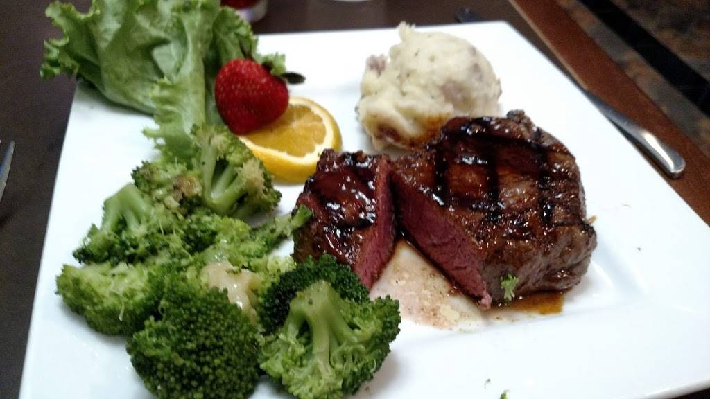 Geiers Grill | restaurant | 5109 W Terrace Dr, Madison, WI 53718, USA | 6082494220 OR +1 608-249-4220