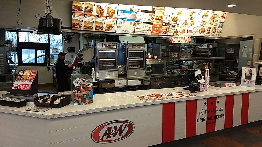 KFC | restaurant | 10220 W Colfax Ave, Lakewood, CO 80215, USA | 3032379552 OR +1 303-237-9552